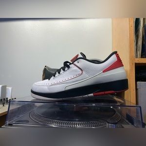 Air Jordan 2 Retro Chicago